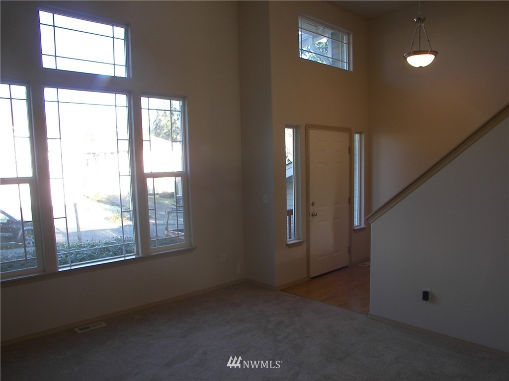 1310 196th Place Southeast Bothell, WA 98012 - Photo 10 of 24
