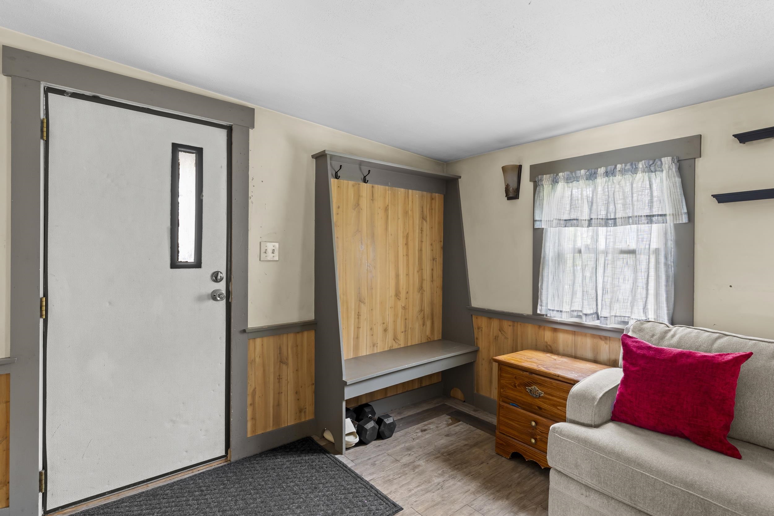 53 Hilton Avenue Exeter, NH 03833 - Photo 16 of 34