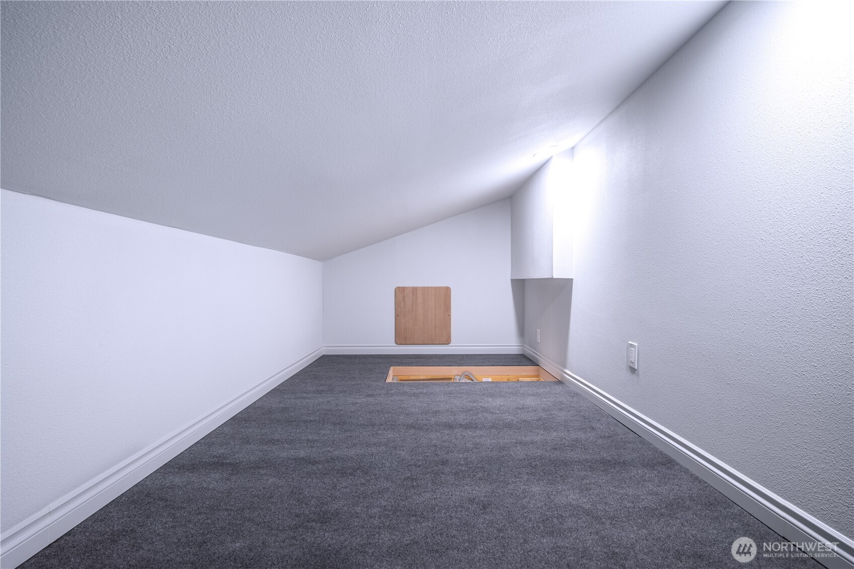 2802 Garden Court, Unit A Steilacoom, WA 98388 - Photo 22 of 29 a view of an empty room