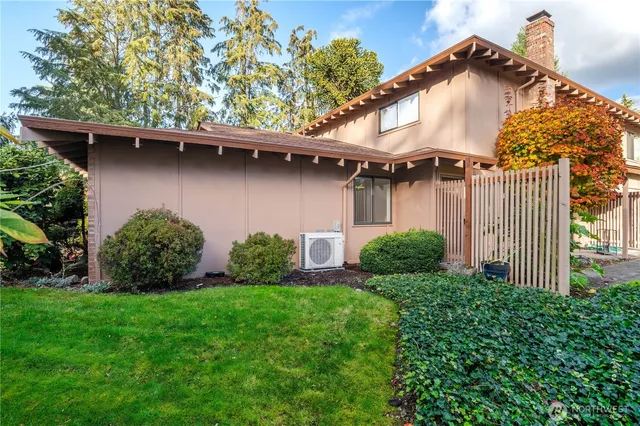 $449,000 | 2802 Garden Court, Unit A, Steilacoom, WA 98388