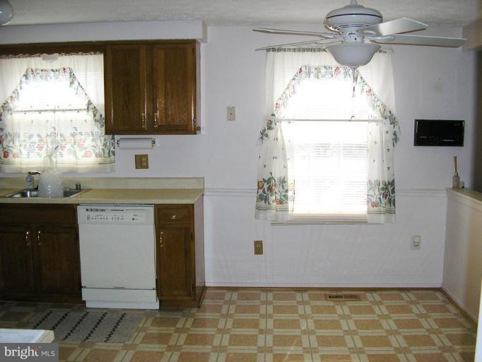 5 1st Light Court Rosedale, MD 21237 - Photo 19 of 22 Kitchen #3