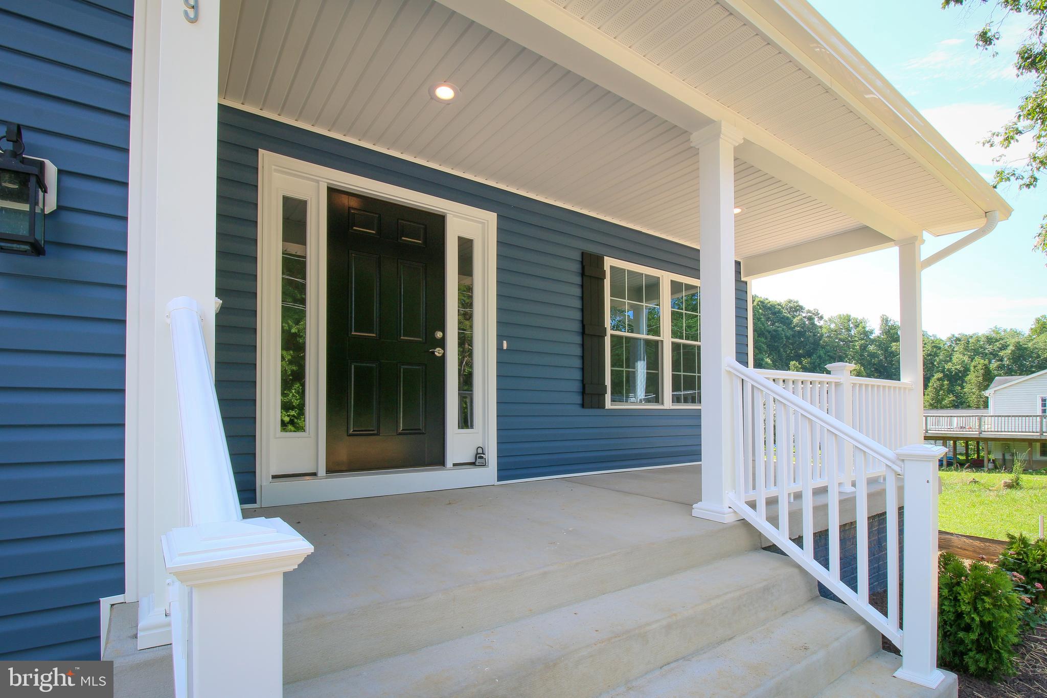 2319 A Mountain View Road Stafford, VA 22556 - Photo 45 of 47 Front Porch