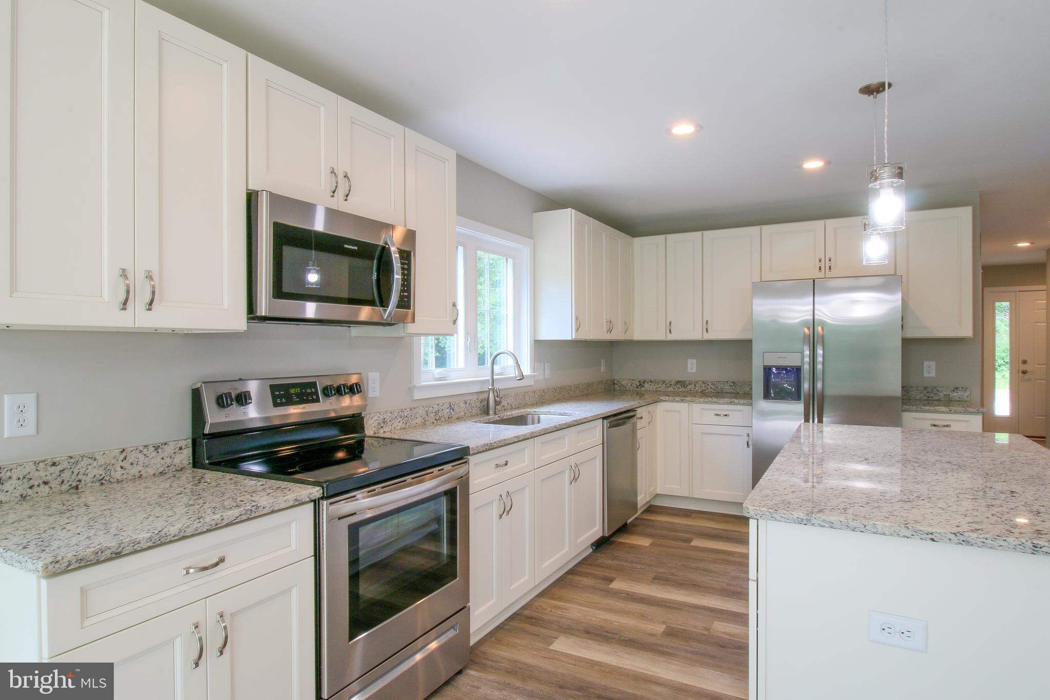 2319 A Mountain View Road Stafford, VA 22556 - Photo 8 of 47 Granite Tops