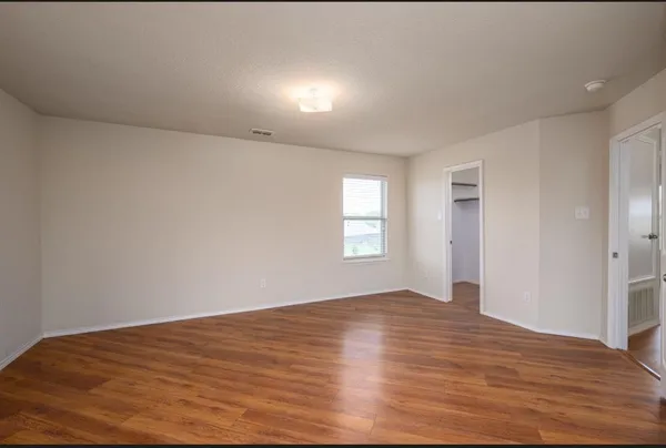 $2,400 | 800 Cormorant Drive, Sherman, TX 75092