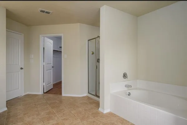 $2,400 | 800 Cormorant Drive, Sherman, TX 75092