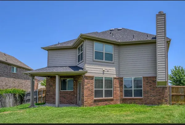 $2,400 | 800 Cormorant Drive, Sherman, TX 75092