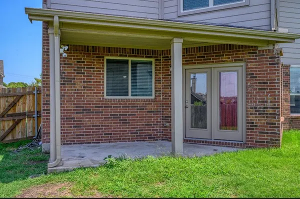 $2,400 | 800 Cormorant Drive, Sherman, TX 75092