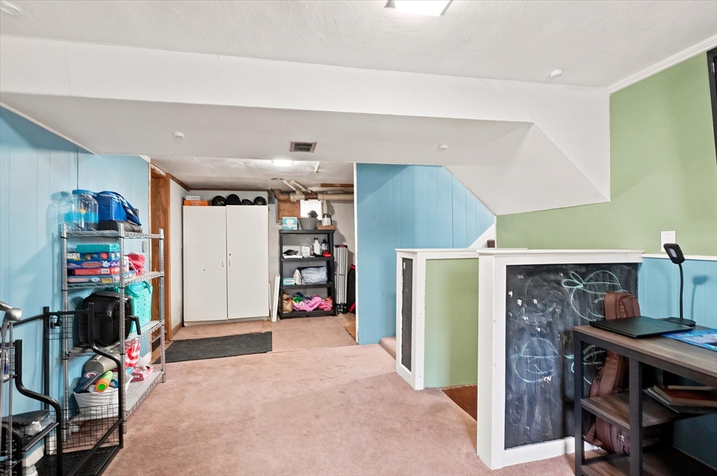 15 Burdett Road Lynn, MA 01904 - Photo 23 of 40