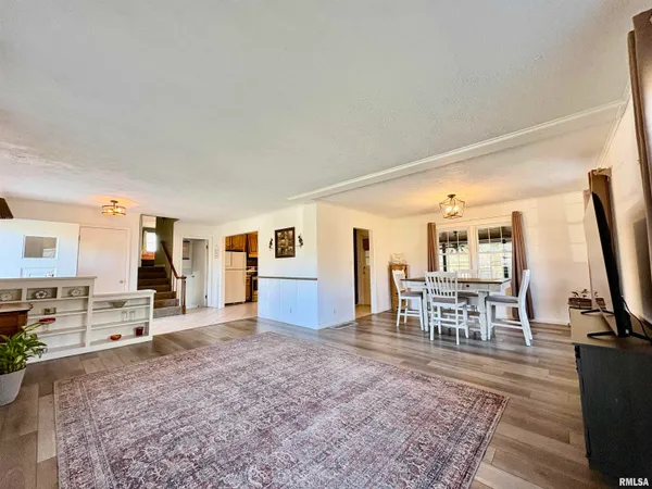 $209,900 | 3 Newland Lane, Jacksonville, IL 62650