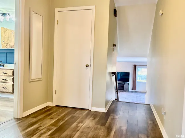 $209,900 | 3 Newland Lane, Jacksonville, IL 62650