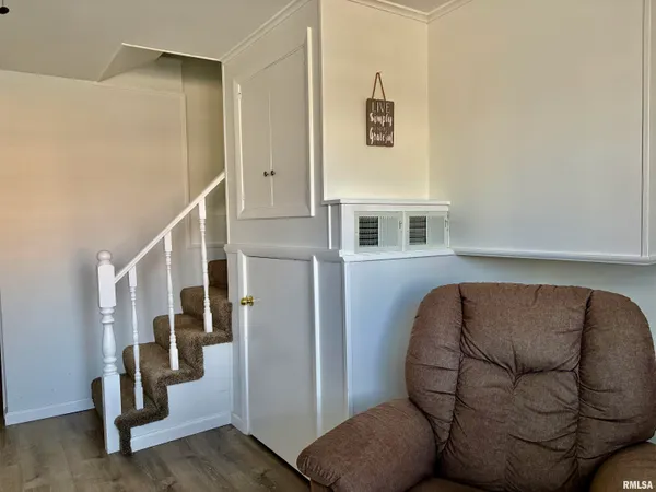$209,900 | 3 Newland Lane, Jacksonville, IL 62650