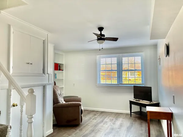 $209,900 | 3 Newland Lane, Jacksonville, IL 62650