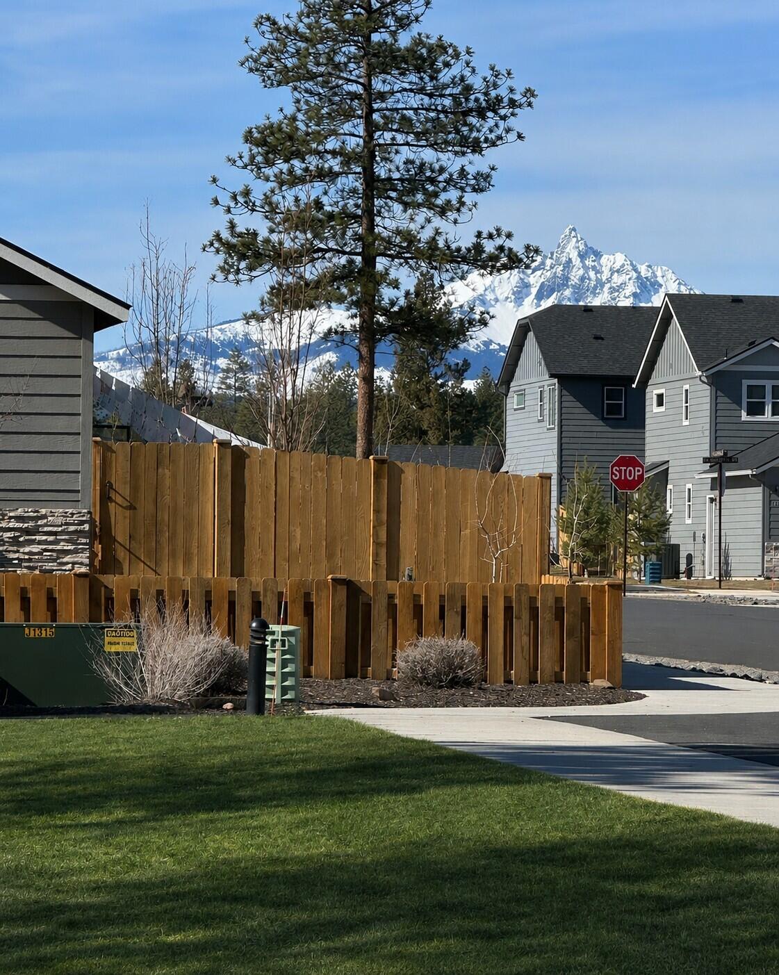 680 McKinney Ranch Road Sisters, OR 97759 - Photo 41 of 41 a view of a house and a yard