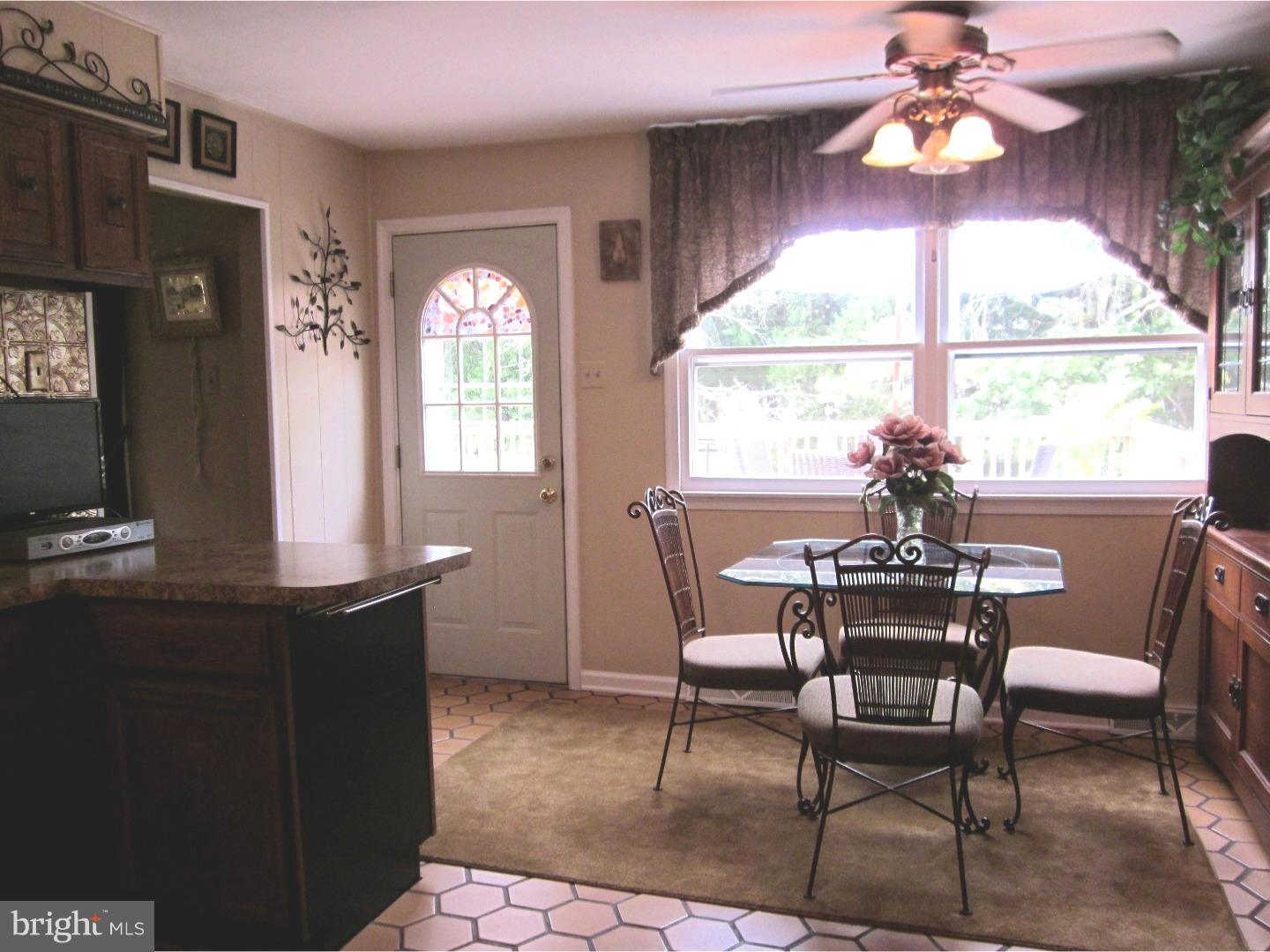 634 Quarry Road Perkasie, PA 18944 - Photo 12 of 25 Breakfast Room