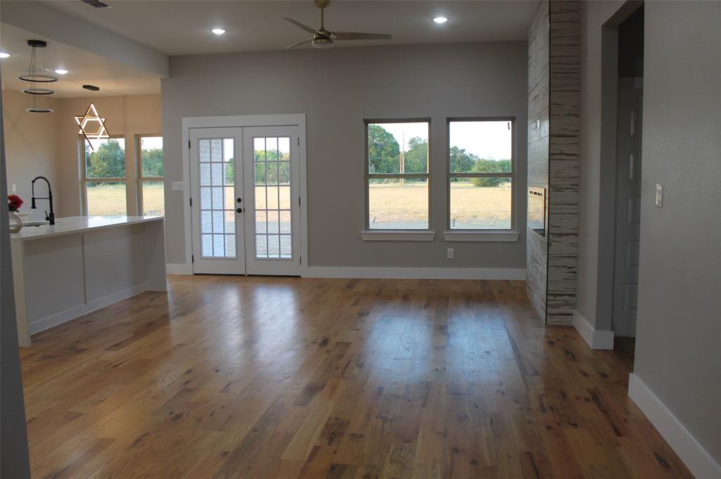 113 Scenic Road Trinidad, TX 75163 - Photo 12 of 39 Gallery Image 12