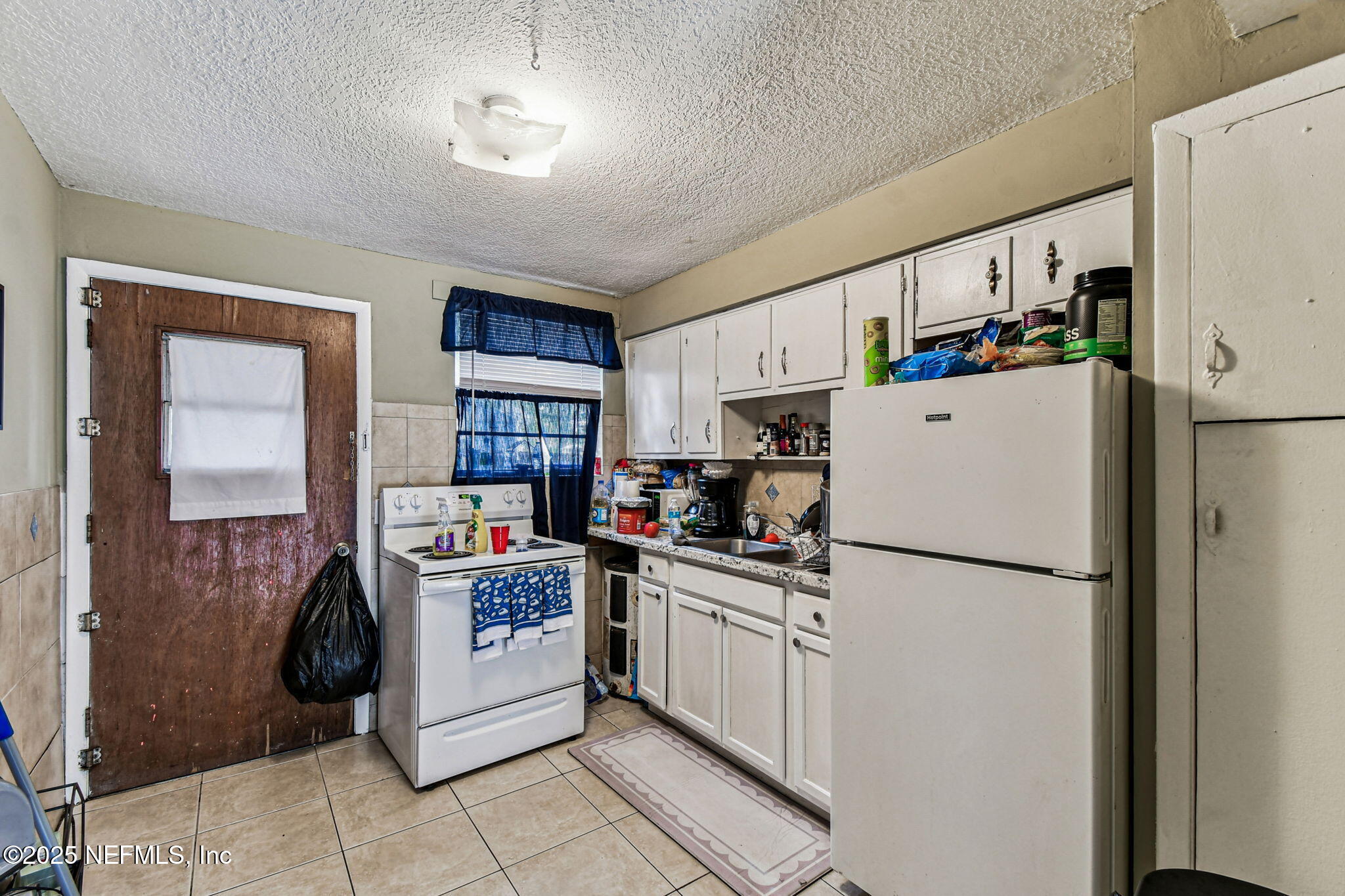 11628 Charlie Road Jacksonville, FL 32218 - Photo 8 of 24 5-DSC_2389