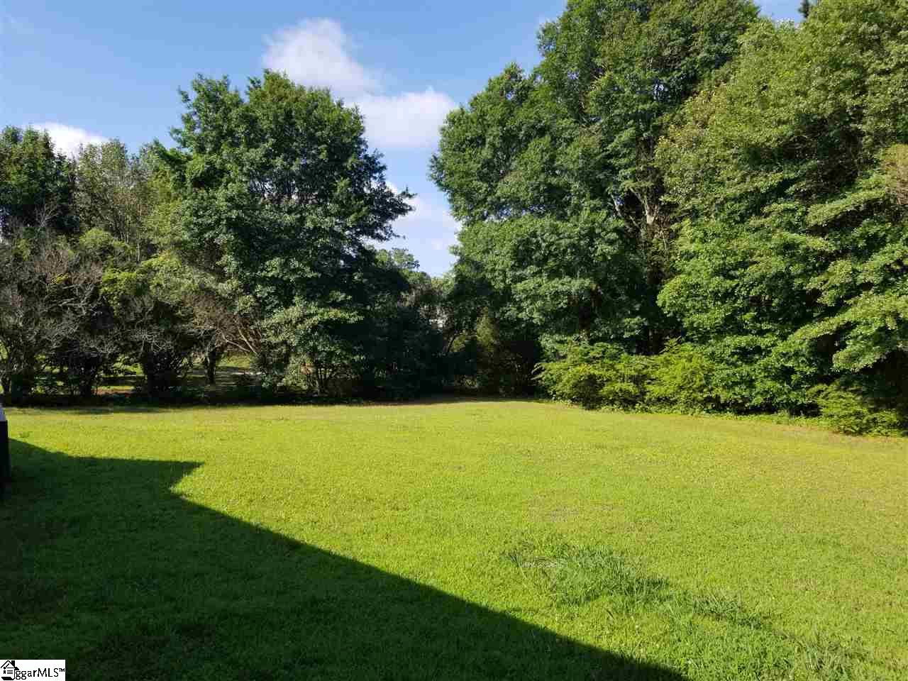 109 Knoxtowne Road Easley, SC 29640 - Photo 3 of 9