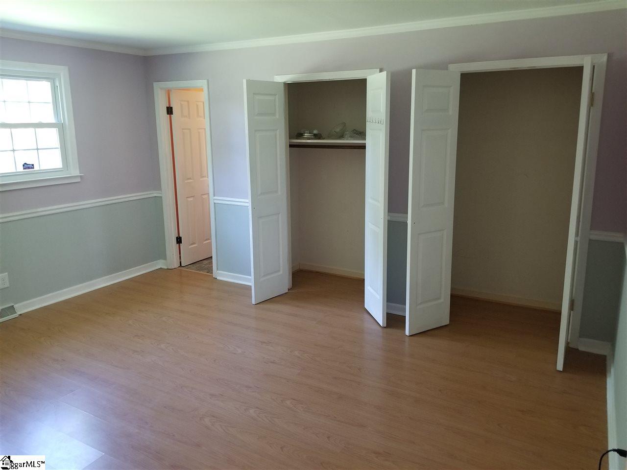 109 Knoxtowne Road Easley, SC 29640 - Photo 4 of 9