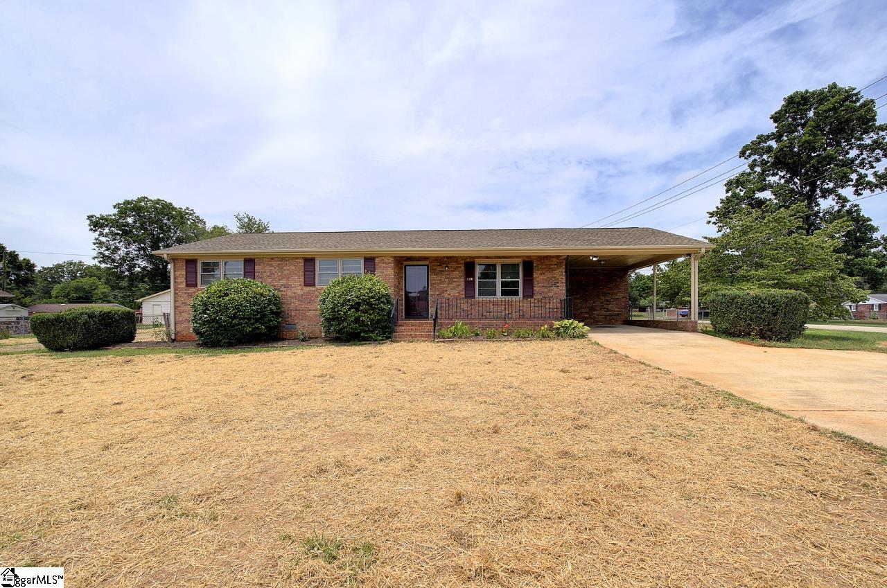 129 Venus Street Inman, SC 29349 - Photo 2 of 39