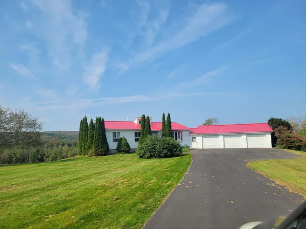 $359,900 | 420 Main Street, Canaan, ME 04924