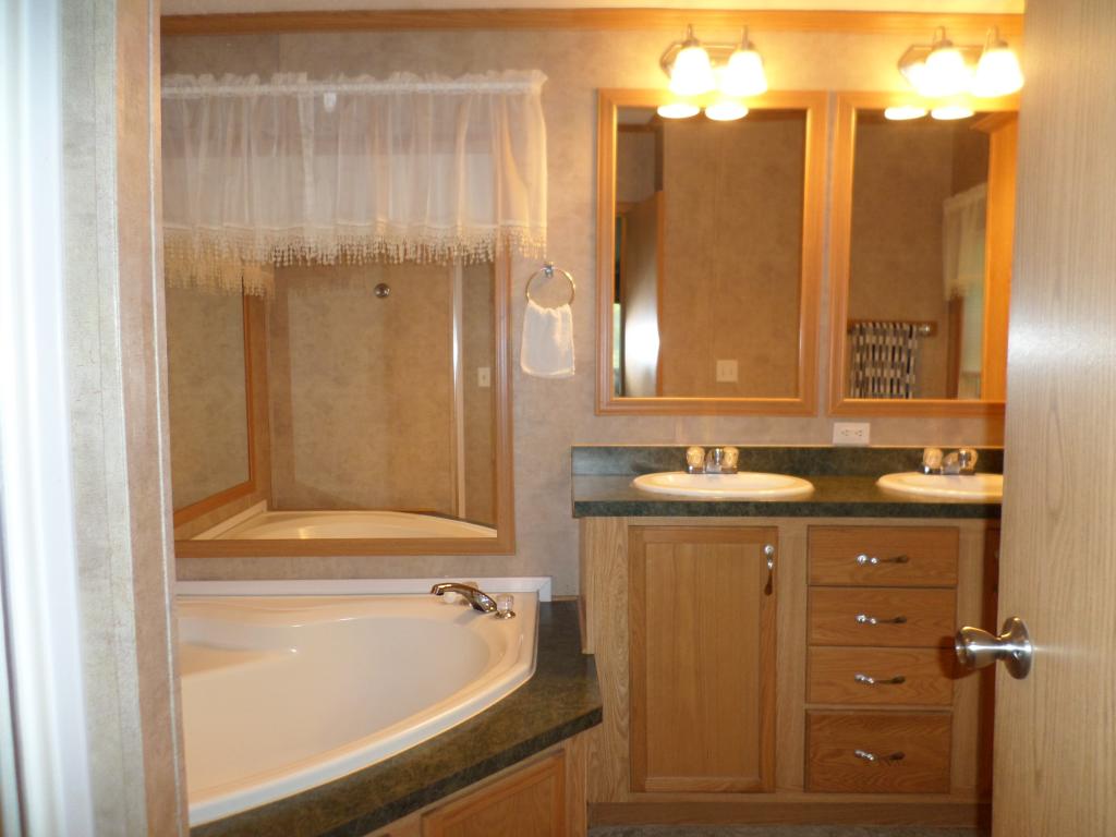 7 Rodier Road South Berwick, ME 03908 - Photo 16 of 33 Gallery Image 16