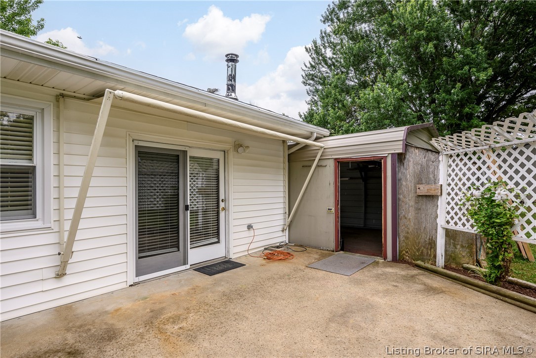 7120 Peach Tree Lane Georgetown, IN 47122 - Photo 29 of 33