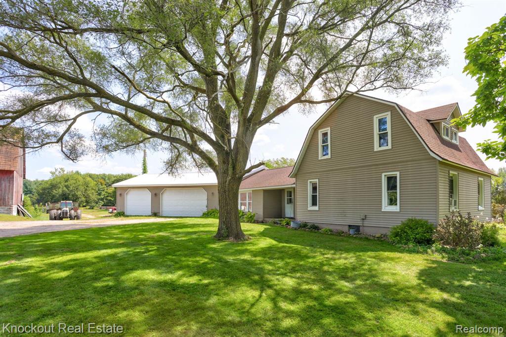 5821 Scotch Road Vassar, MI 48768 - Photo 5 of 76