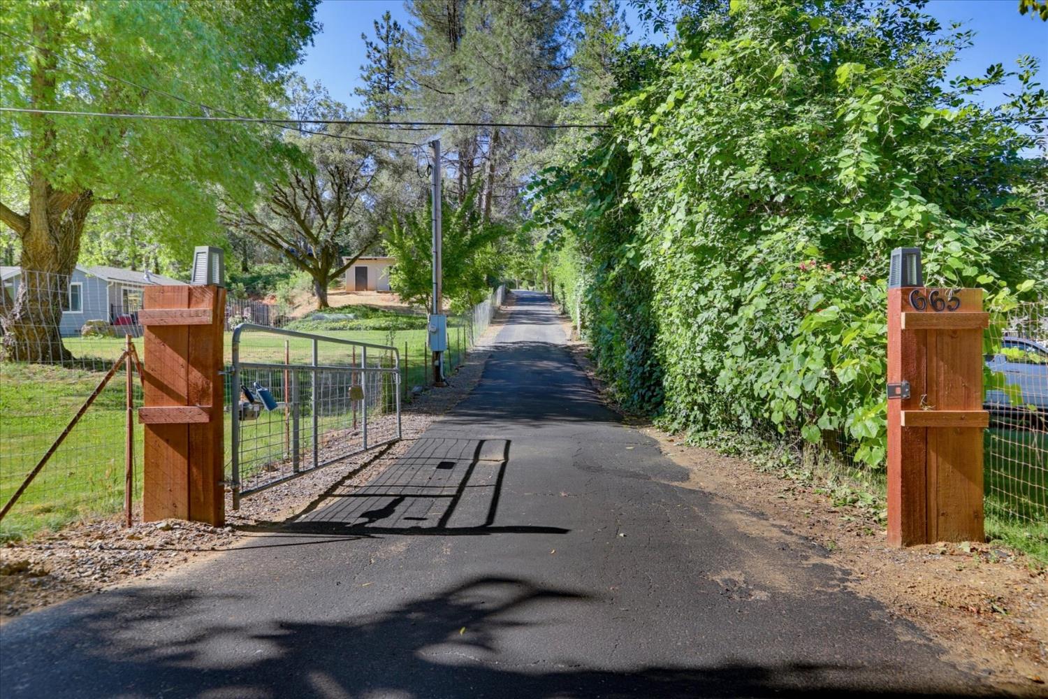 665 Gladycon Road Colfax, CA 95713 - Photo 2 of 57 Gated Entry