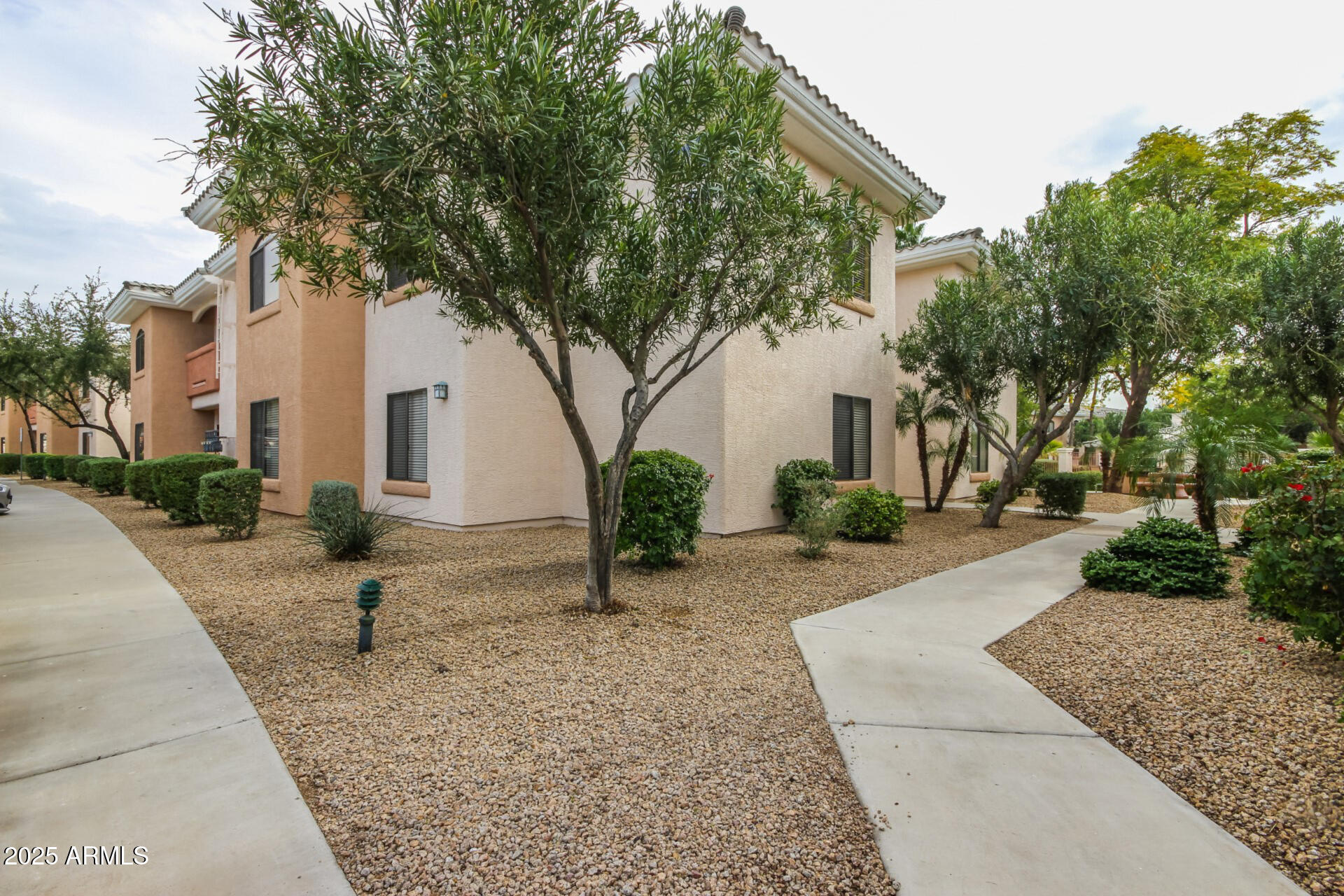 10030 West Indian School Road, Unit 111 Phoenix, AZ 85037 - Photo 3 of 45