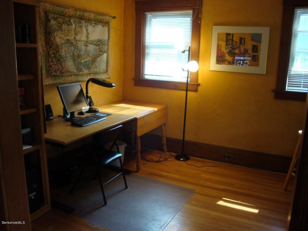 46 Harding Street Pittsfield, MA 01201 - Photo 12 of 21 Office