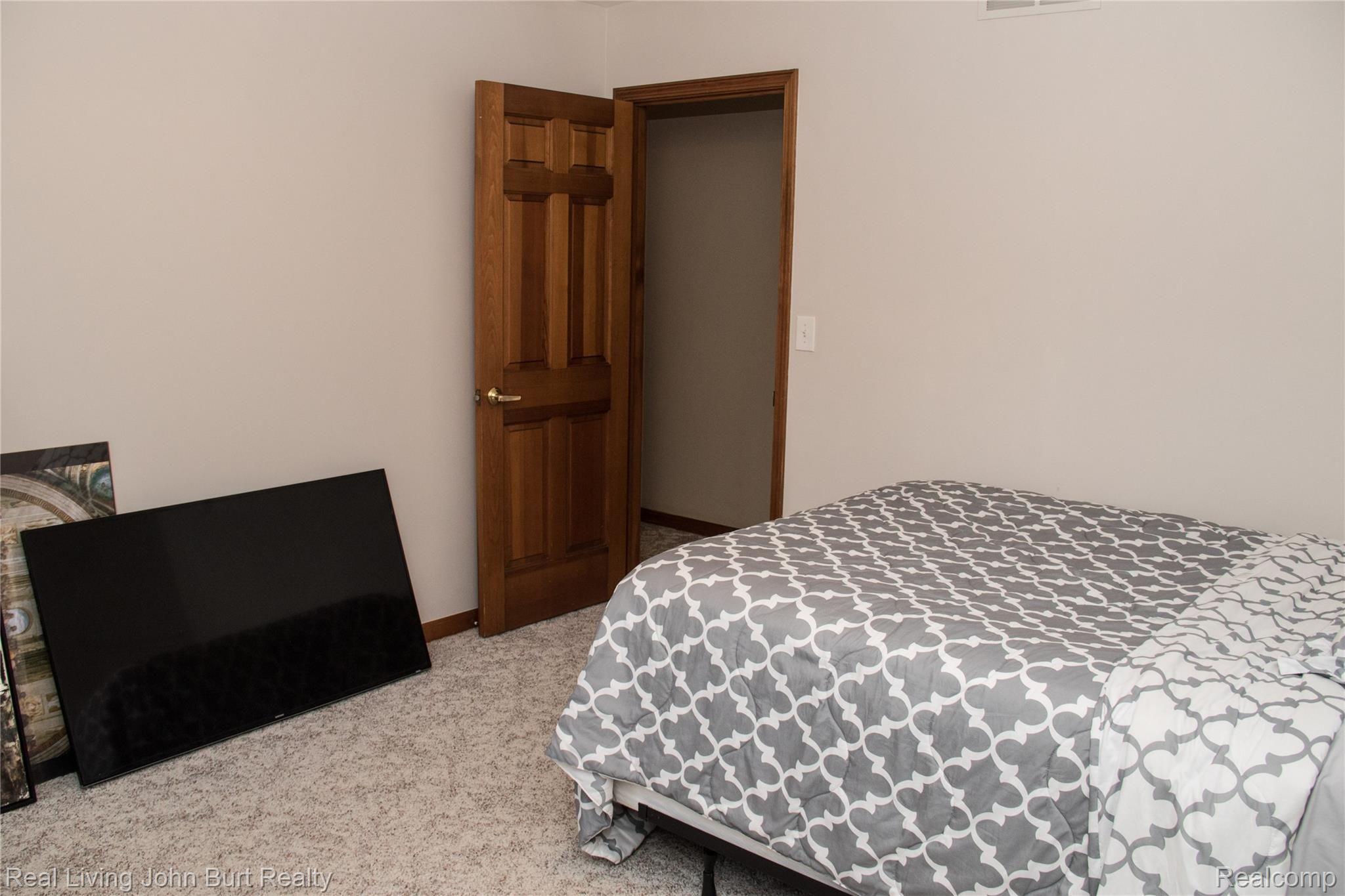 13235 Rohn Road Fenton, MI 48430 - Photo 40 of 80 0G5A4530.jpg