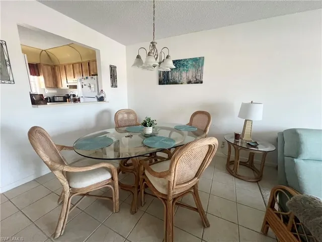 $1,300 | 4346 27th Court Southwest, Unit 206, Naples, FL 34116