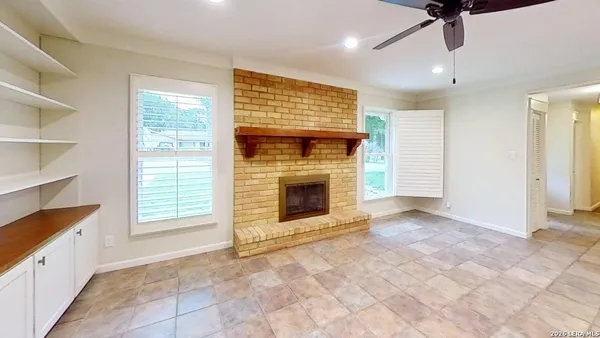 $2,700 | 805 Timber Drive, New Braunfels, TX 78130
