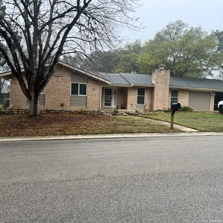$2,700 | 805 Timber Drive, New Braunfels, TX 78130