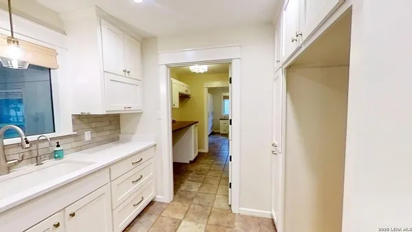 $2,700 | 805 Timber Drive, New Braunfels, TX 78130