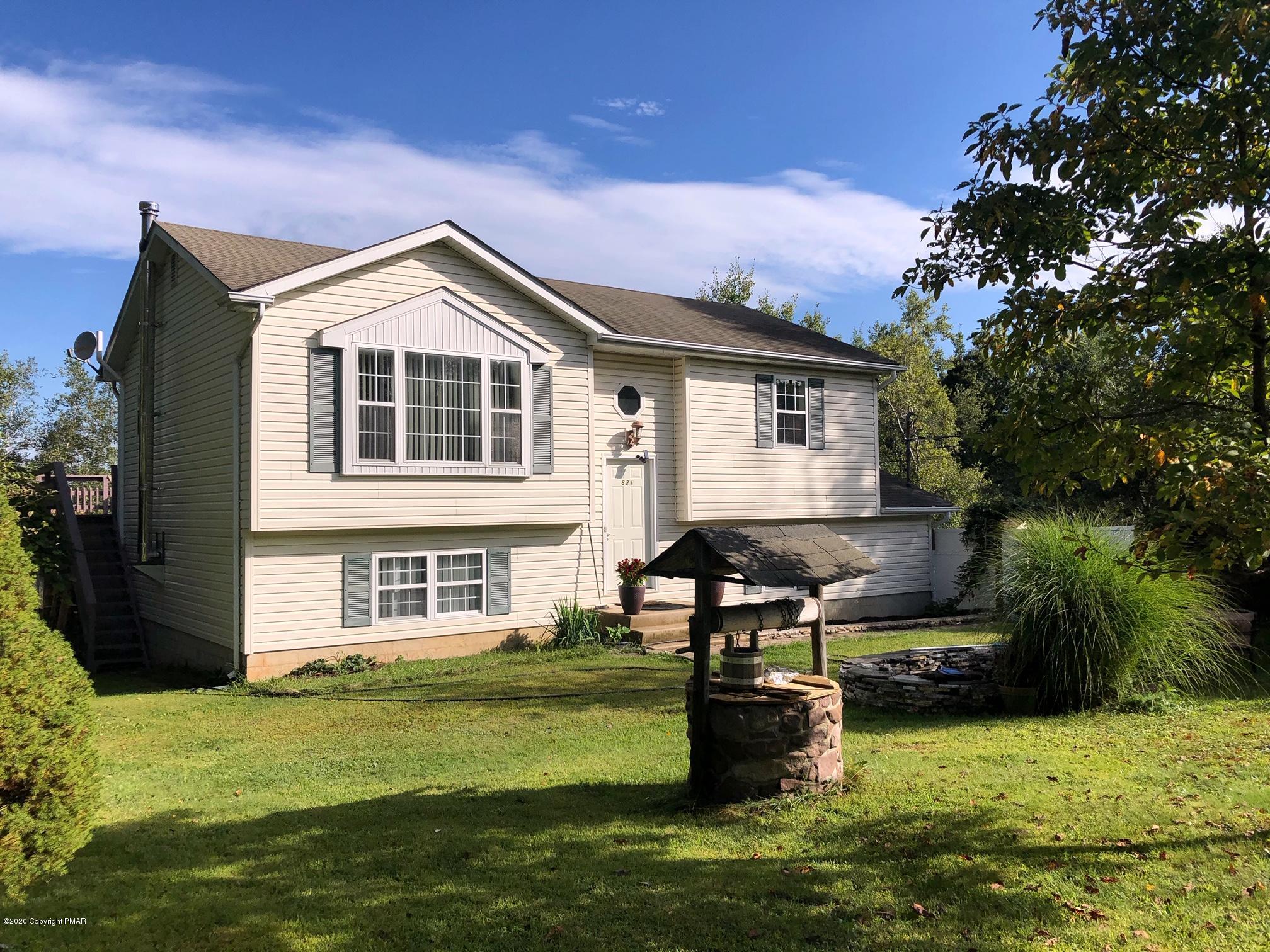 621 Mountain Road Albrightsville, PA 18210 - Photo 3 of 41 3