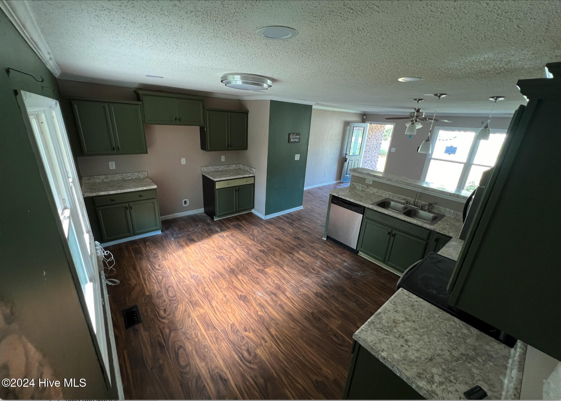 720 Dennis Road Jacksonville, NC 28546 - Photo 3 of 20 3) 50298-672265b87dedf