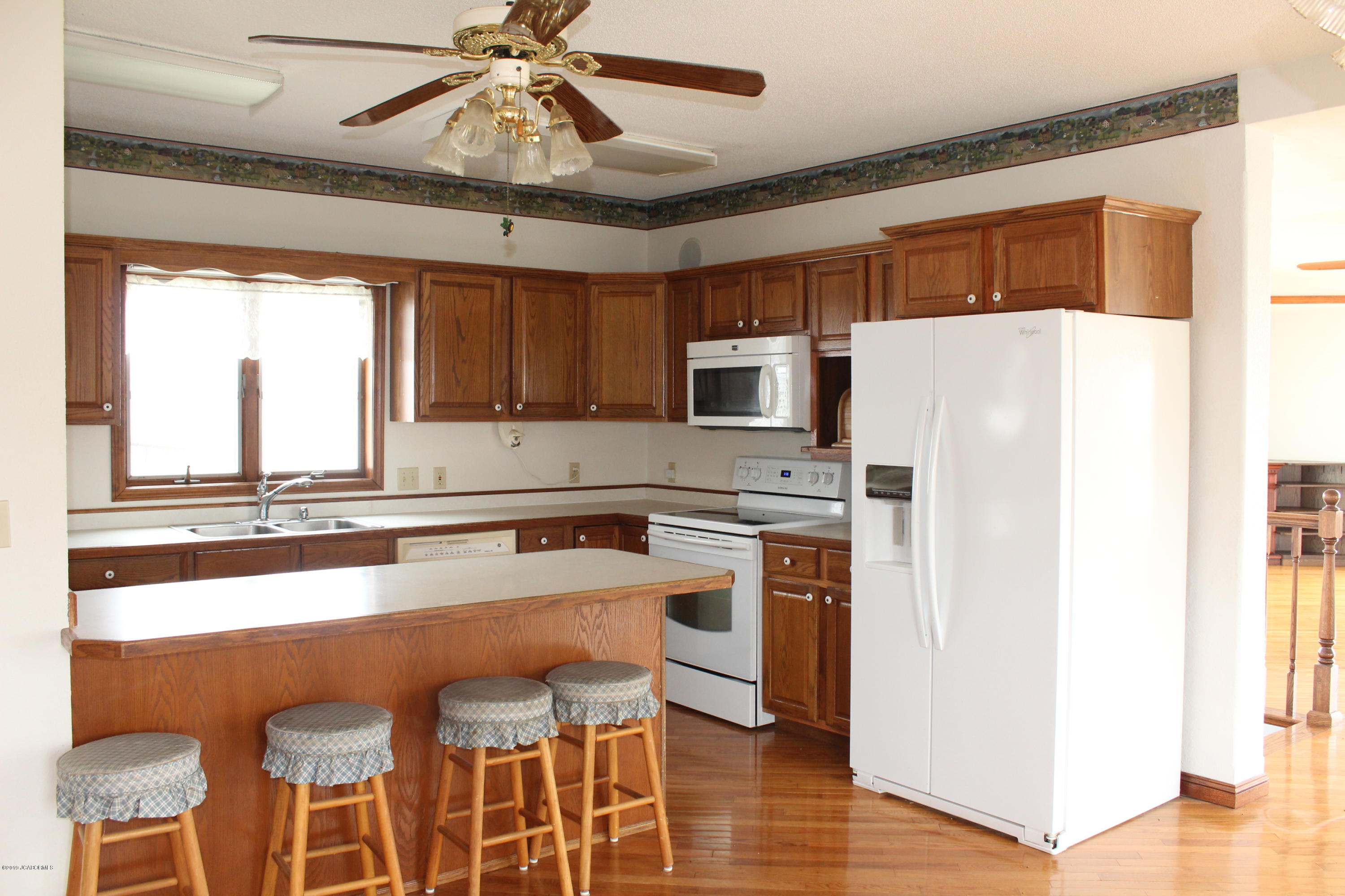 8615 Rte Aa Russellville, MO 65074 - Photo 9 of 51