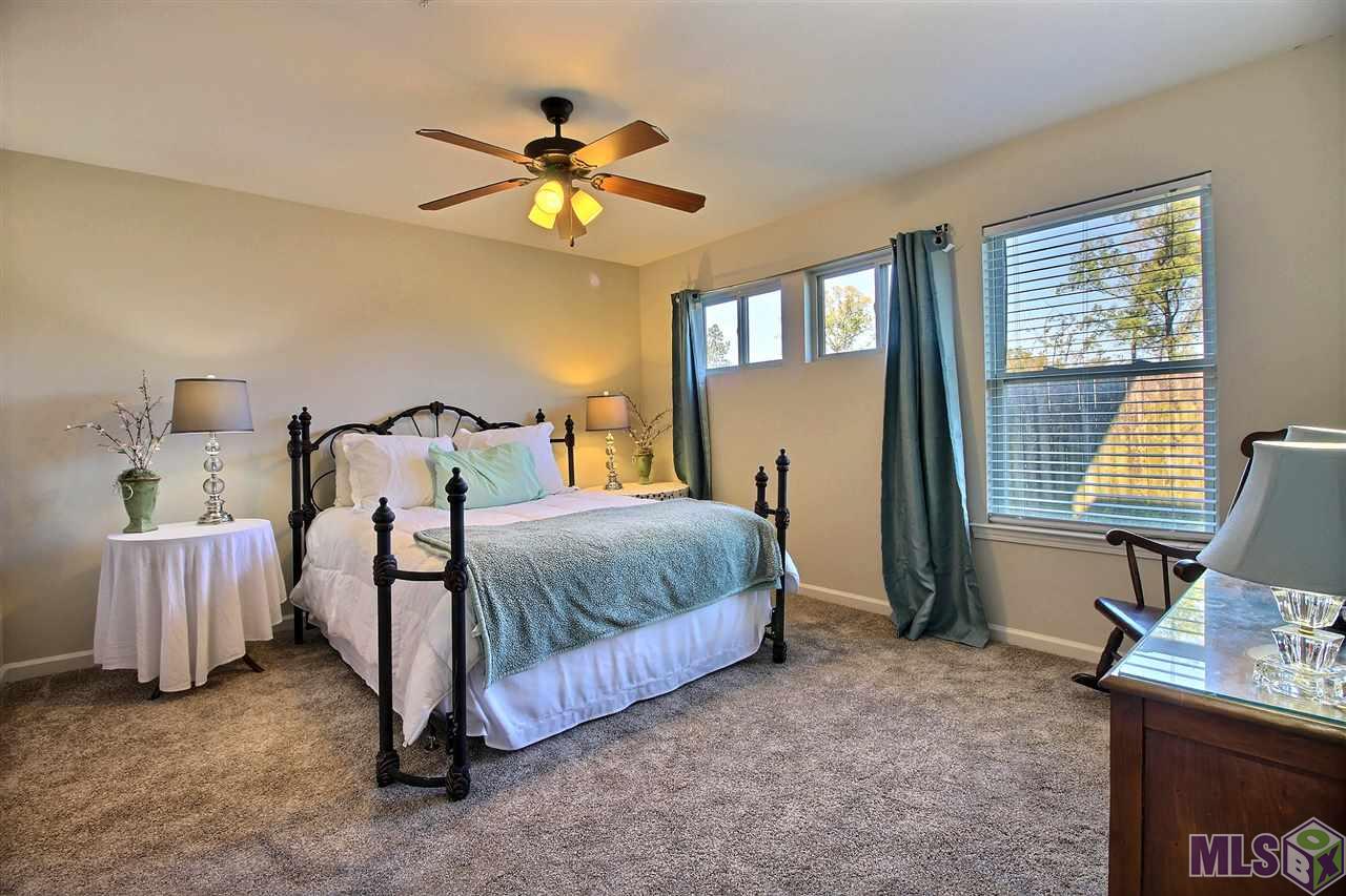15025 Shenandoah View Court, Unit 1 Baton Rouge, LA 70817 - Photo 12 of 16