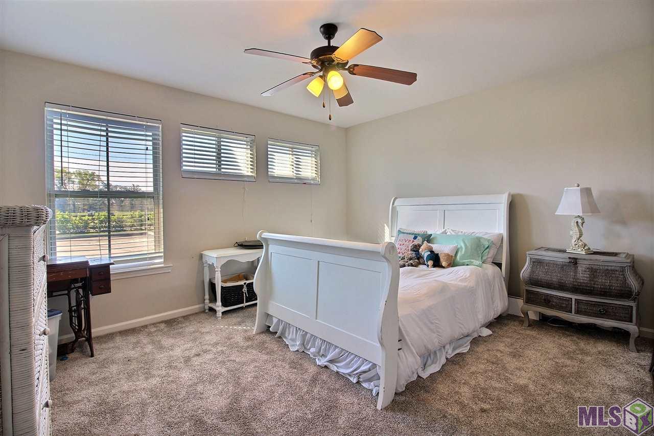 15025 Shenandoah View Court, Unit 1 Baton Rouge, LA 70817 - Photo 9 of 16