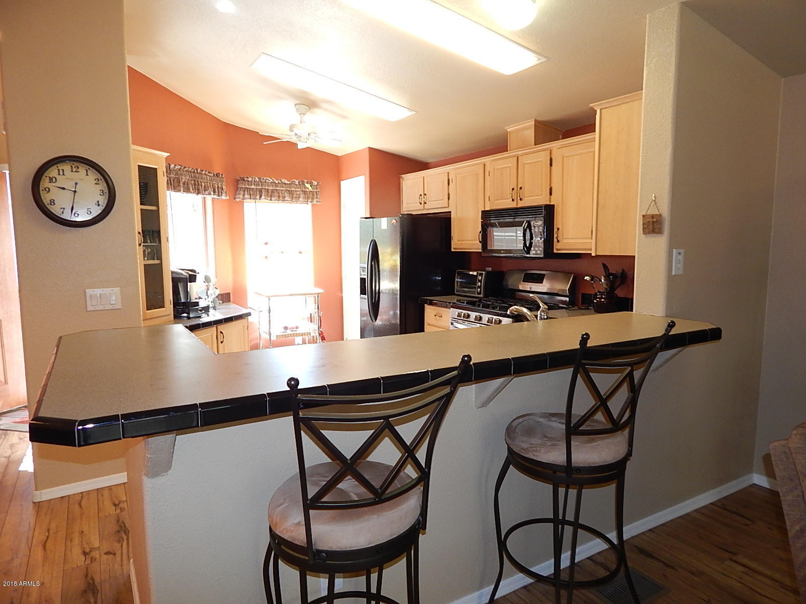 2018 North Mc Lane Road Payson, AZ 85541 - Photo 5 of 26 Kitchen Bar