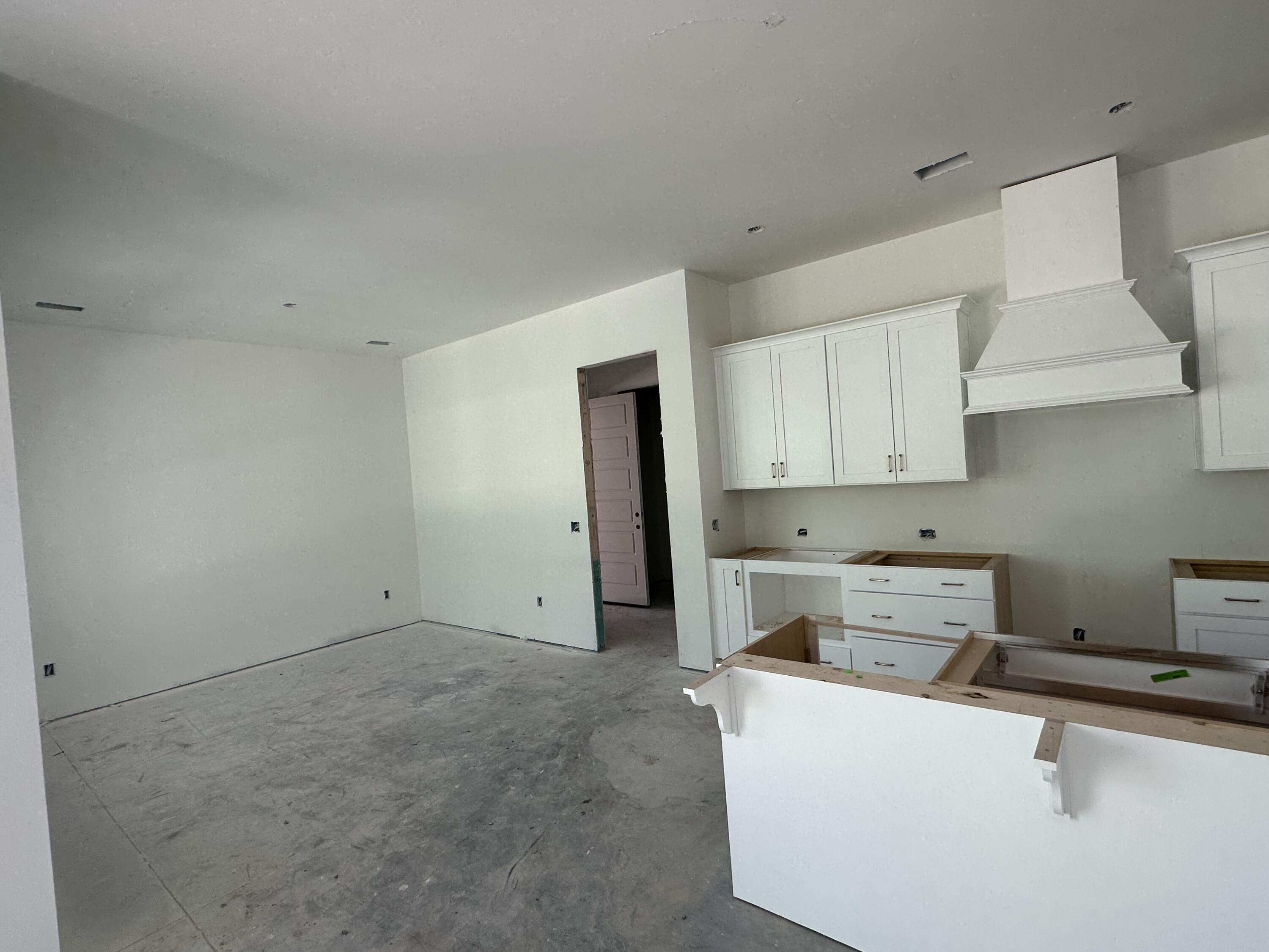 422 Ripple Park Drive Summerville, SC 29486 - Photo 9 of 37 Dining Area