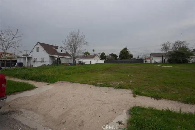 $138,000 | 0 28th, San Bernardino, CA 92405