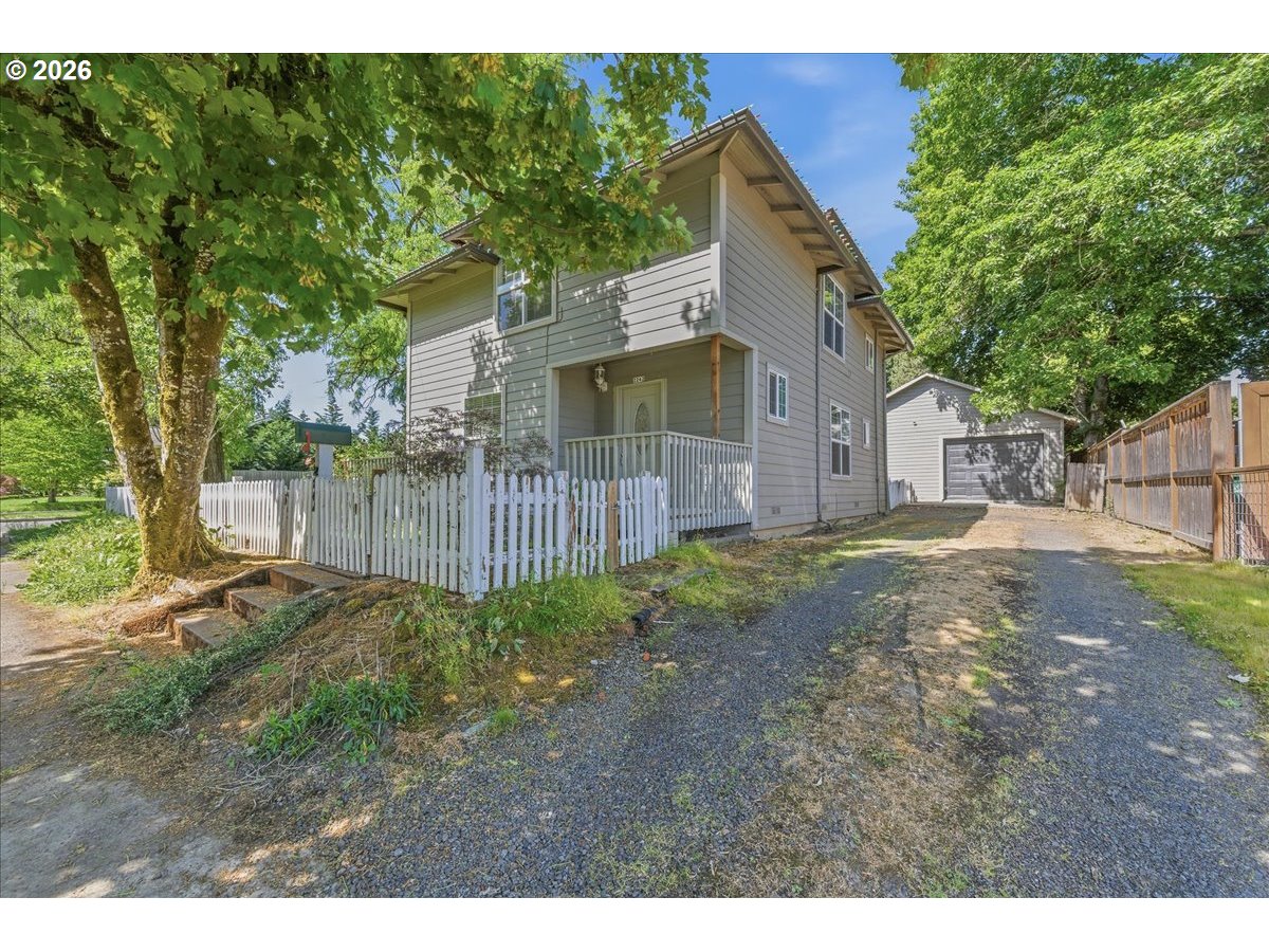 2242 C Street Forest Grove, OR 97116 - Photo 4 of 41