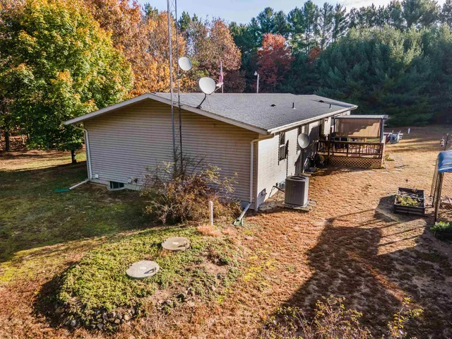 $449,900 | W7987 Cottonville Lane, Wautoma, WI 54982