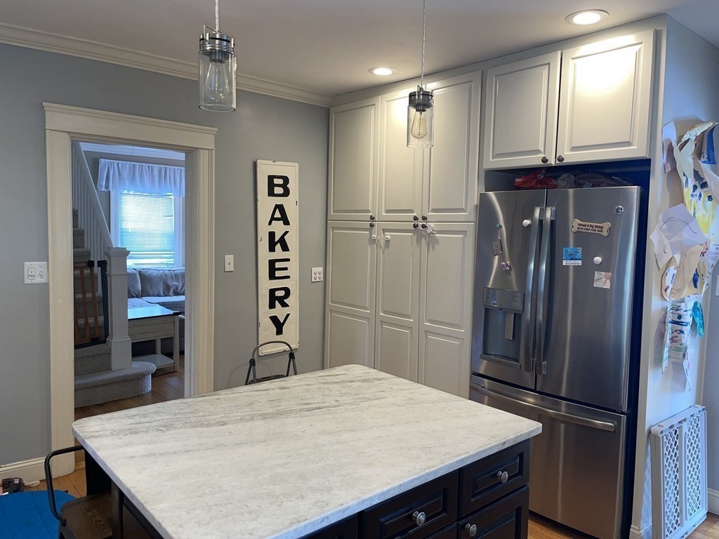 147 Coolidge Road Worcester, MA 01602 - Photo 4 of 30 Gallery Image 4