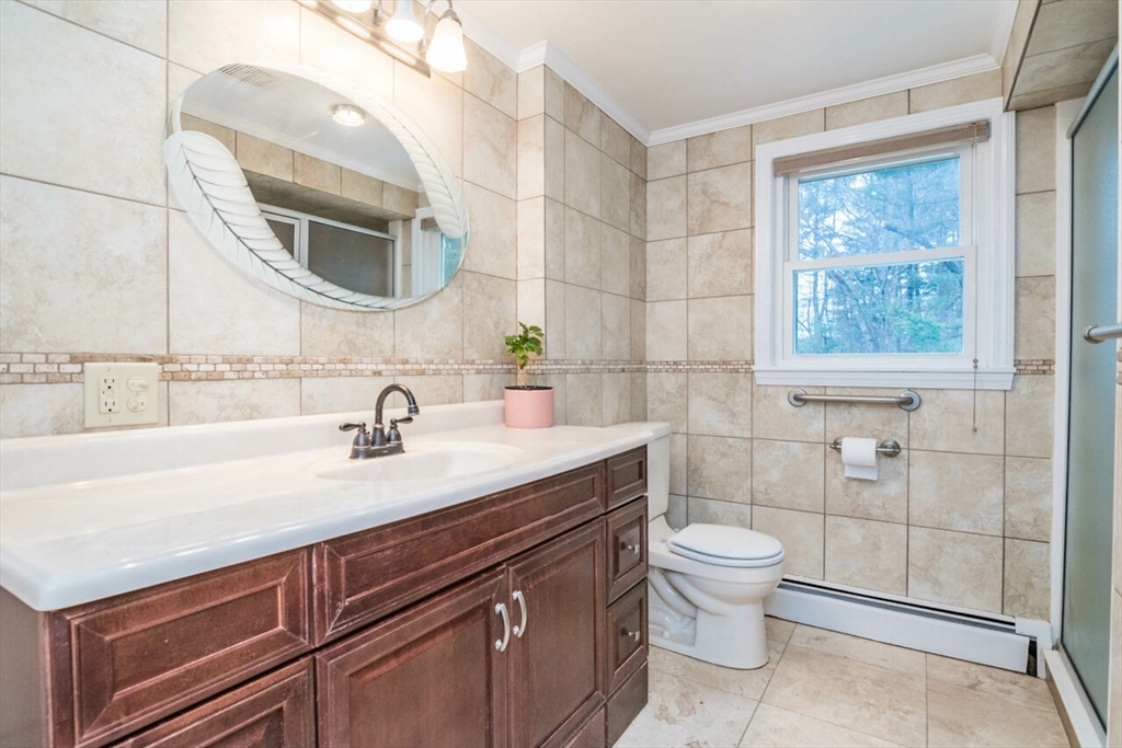 37 Plain Road Westford, MA 01886 - Photo 18 of 42 Gallery Image 18
