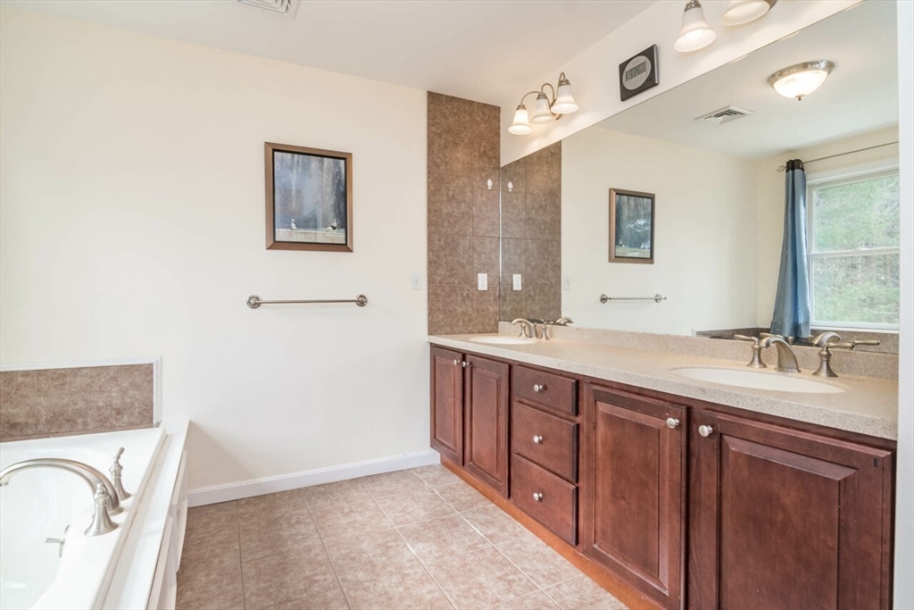 37 Plain Road Westford, MA 01886 - Photo 25 of 42 Gallery Image 25