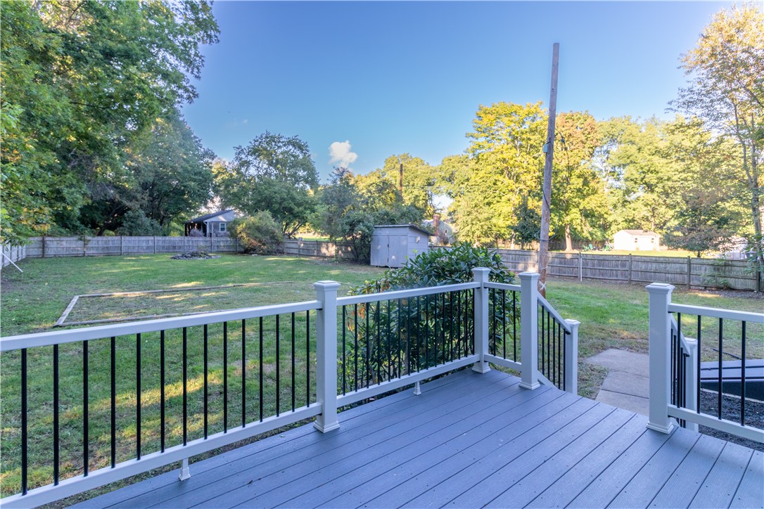 14 Maple Road Warren, RI 02885 - Photo 3 of 16