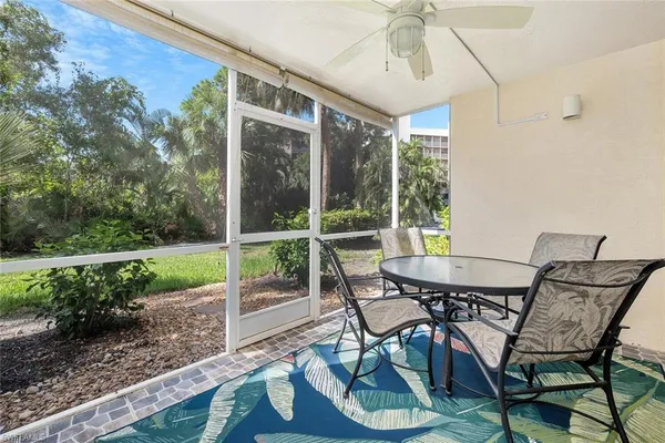 $6,000 | 15161 Cedarwood Lane, Unit 1105, Naples, FL 34110